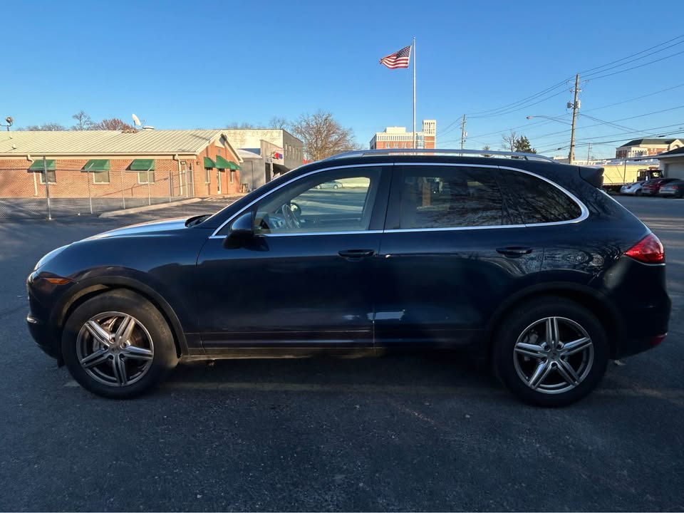 Car Image 6