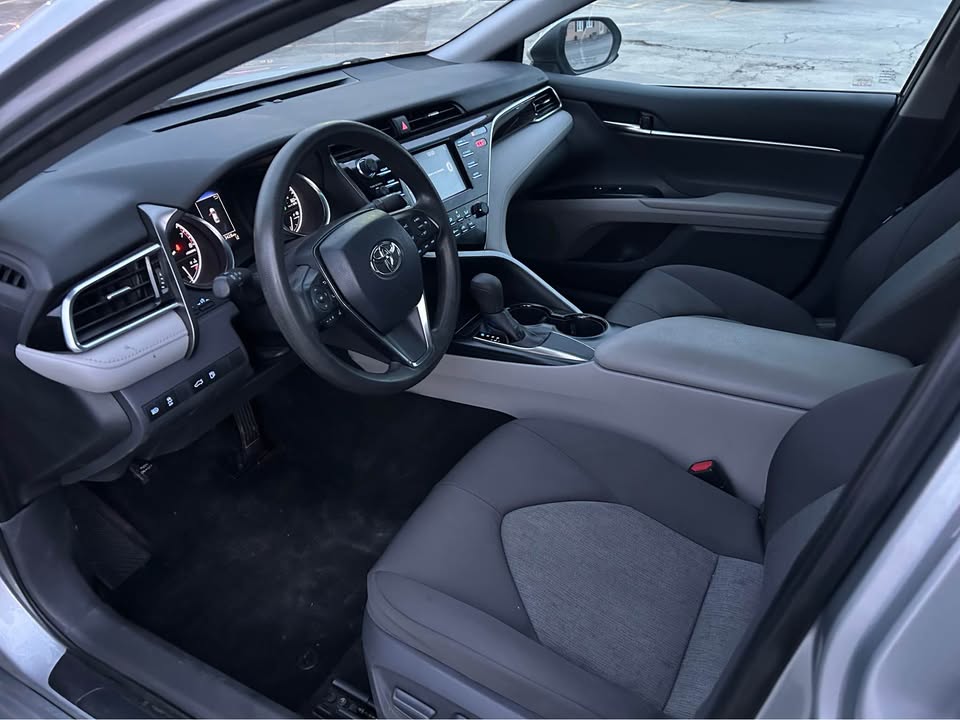 Car Image 12
