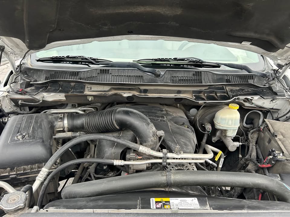 Car Image 11