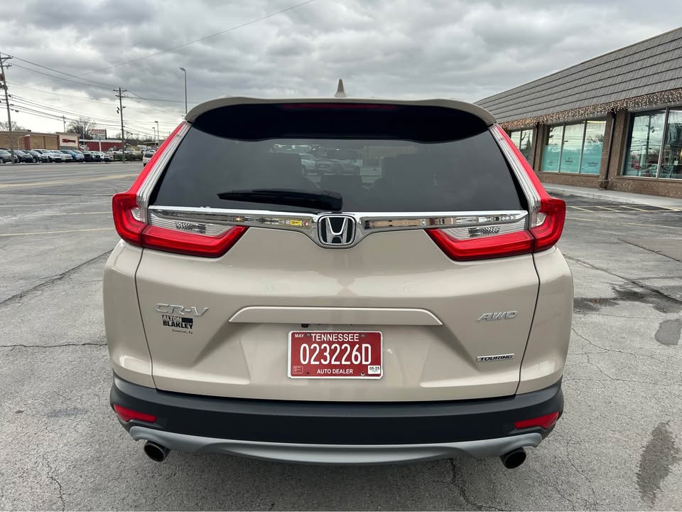 Car Image 17