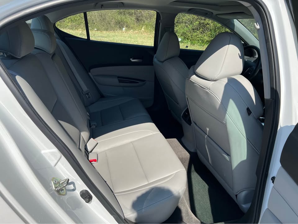 Car Image 20