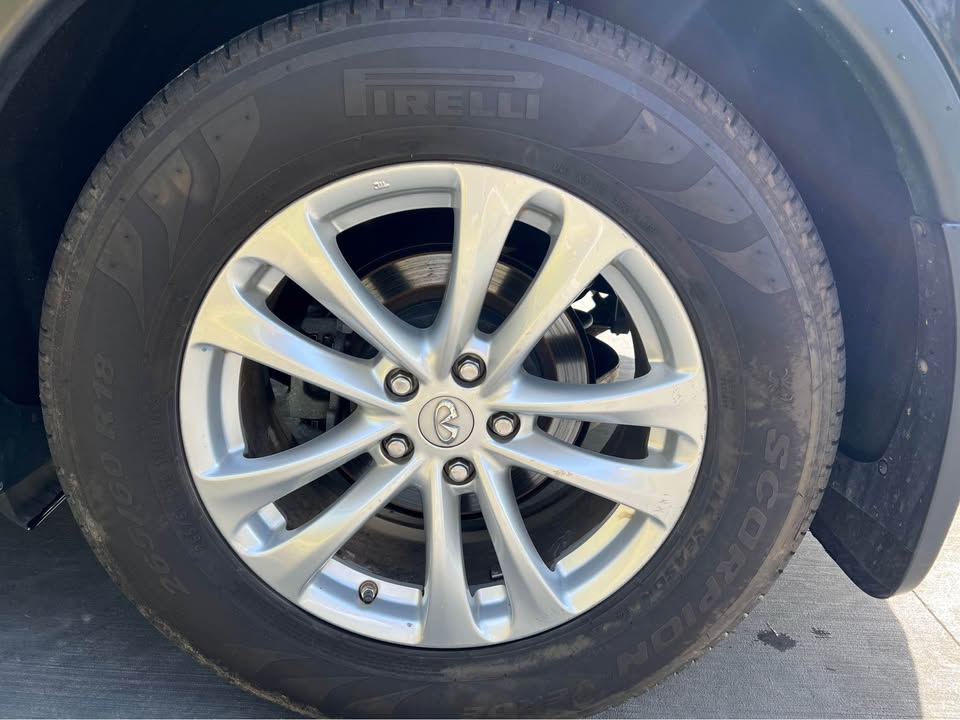 Car Image 5
