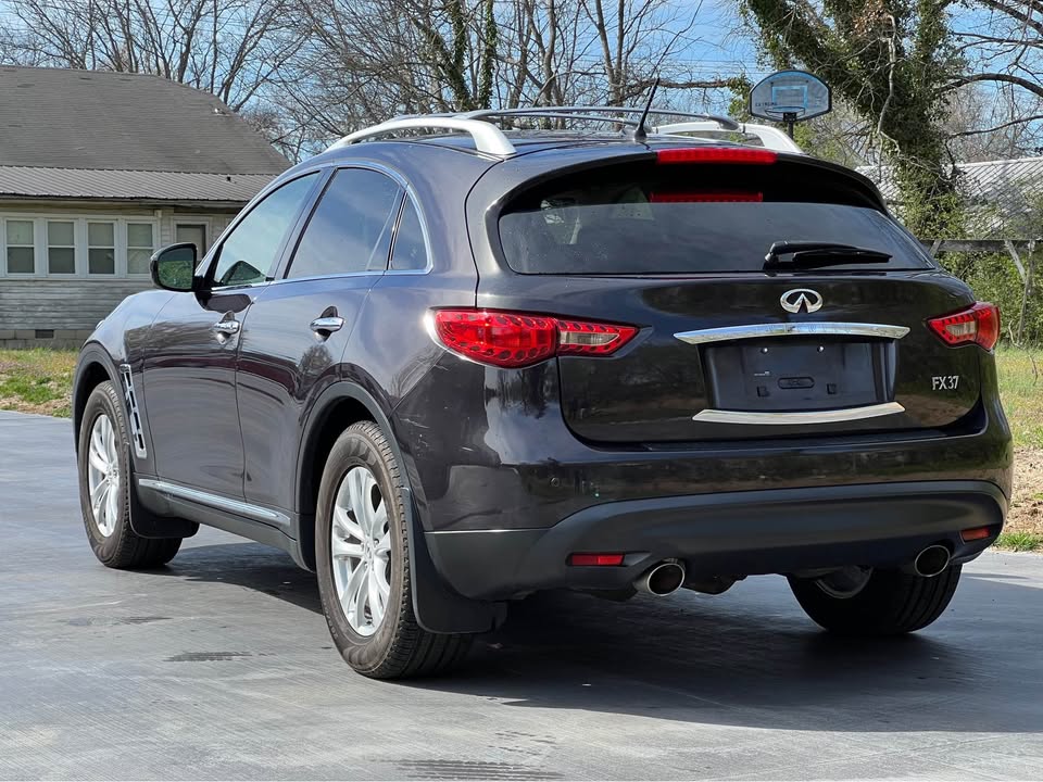 Car Image 15