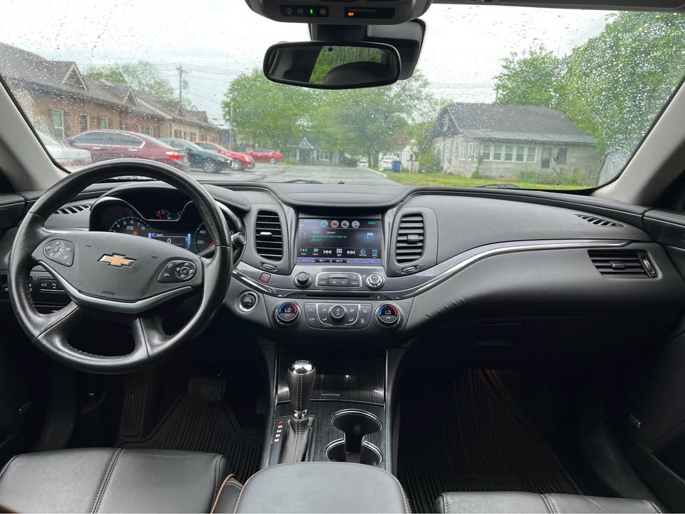 Car Image 20
