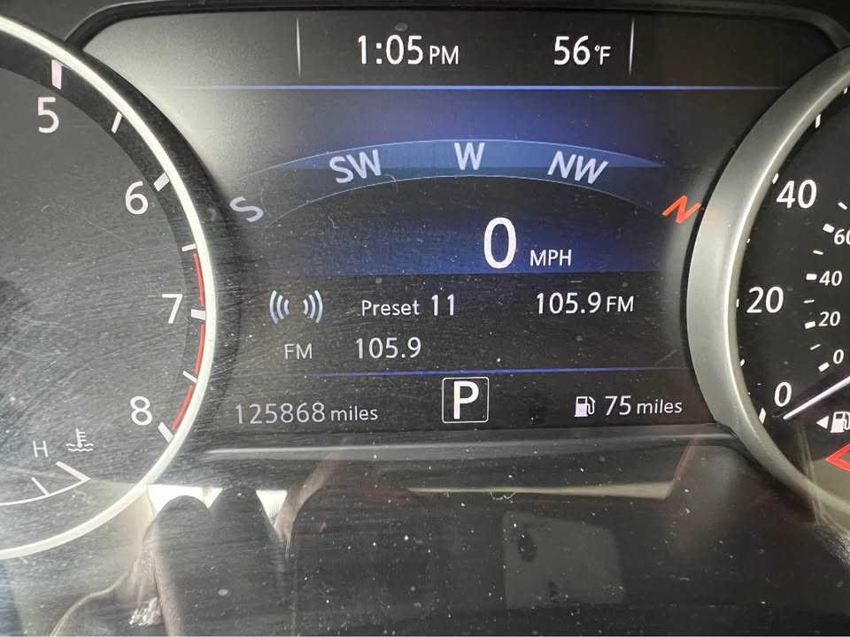 Car Image 5
