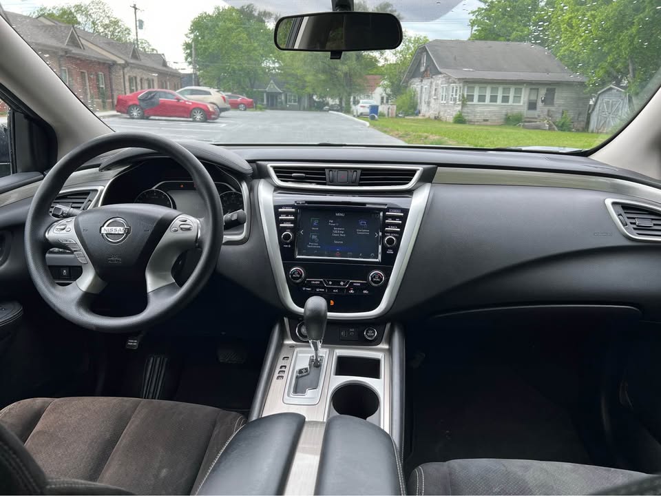 Car Image 7